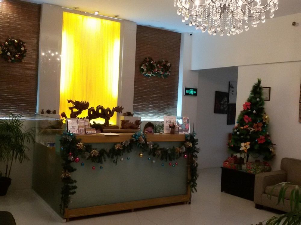 Viven Hotel Laoag Ngoại thất bức ảnh